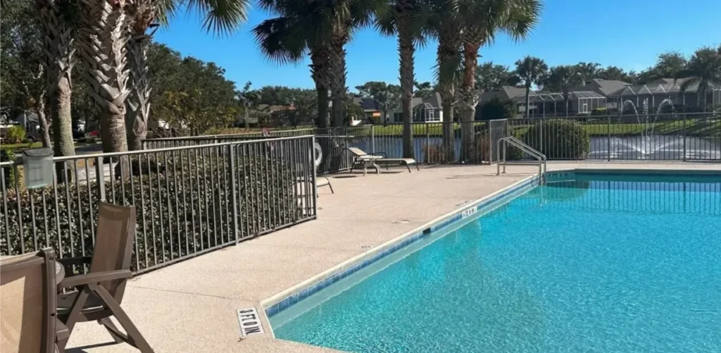 pinnacle park clubhouse pool